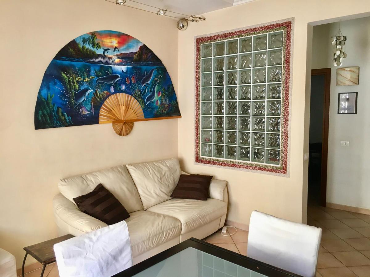 Casa Delfino - Appartamento Centro Storico A Due Passi Dalla Spiaggia & Mare, Porto & Ferrovia Civitavecchia Zewnętrze zdjęcie